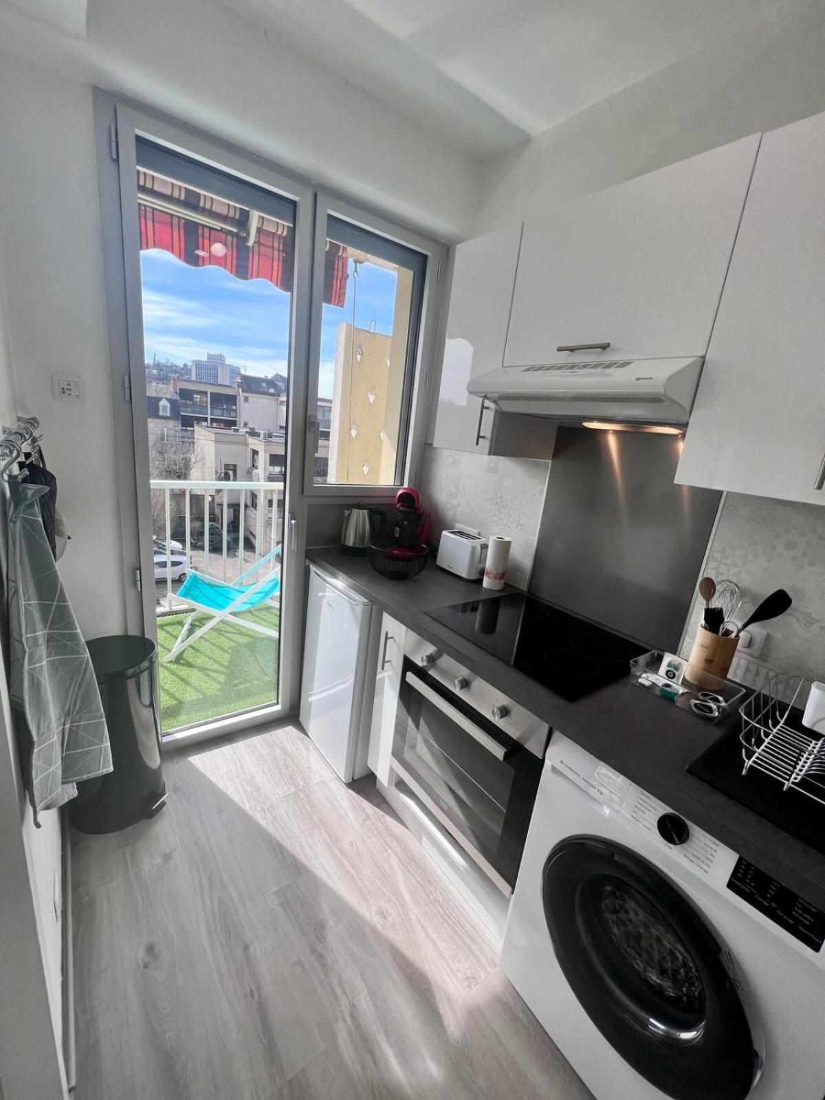 Casa Bert - T2 Avec Parking&Balcon En Centre Ville Brive-la-Gaillarde Exteriör bild